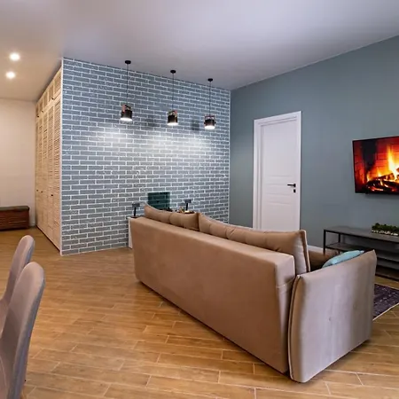 Bohemia At Italian Boulevard