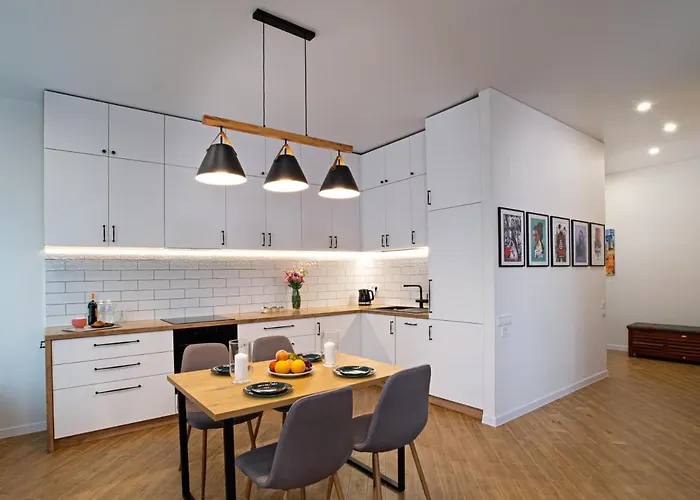 Bohemia At Italian Boulevard