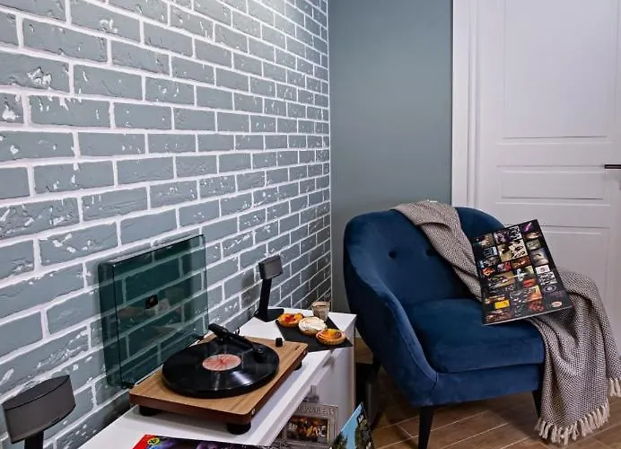 Apartment Bohemia At Italian Boulevard *